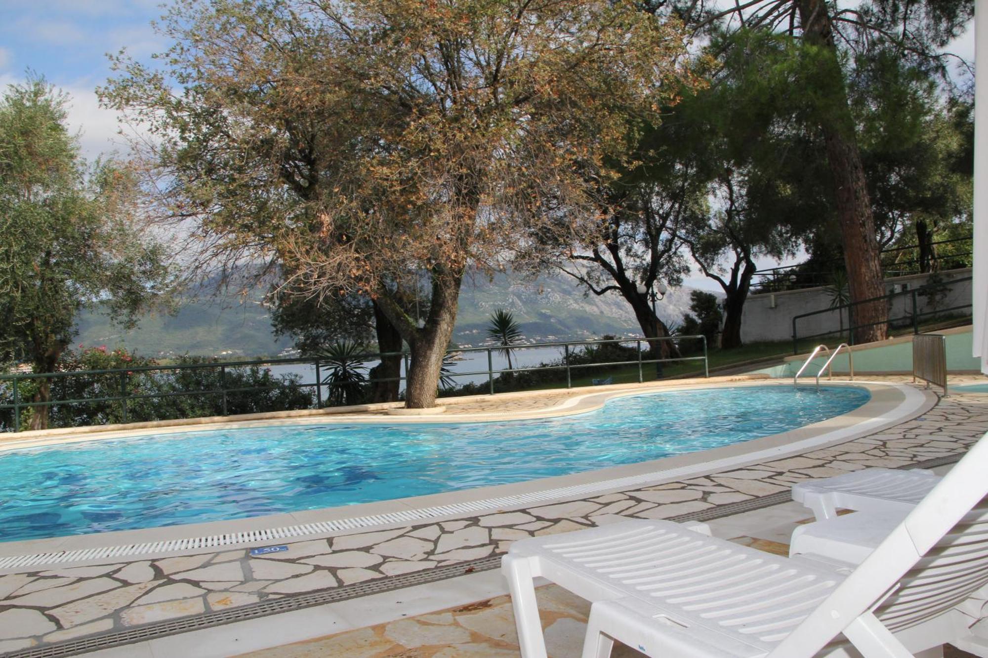 Saint Nicholas Beach Resort Dassia  Bagian luar foto
