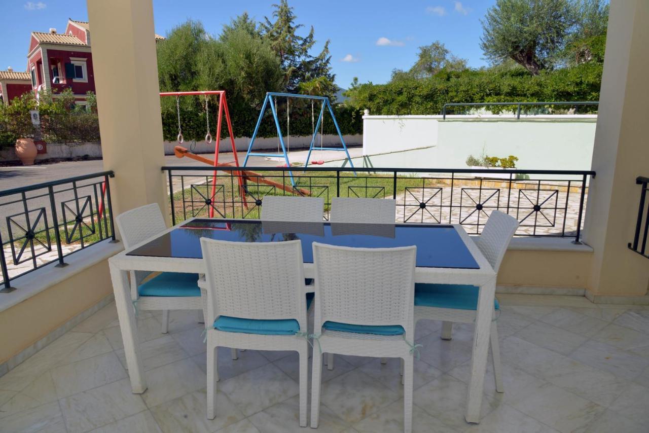 Saint Nicholas Beach Resort Dassia  Bagian luar foto